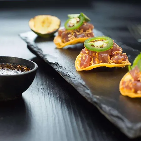 オレアナ ホテル