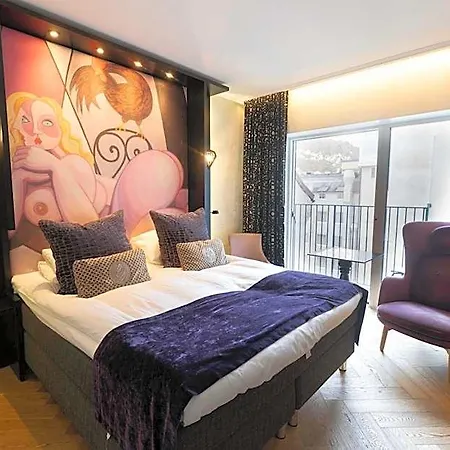 فندق Oleana 4*